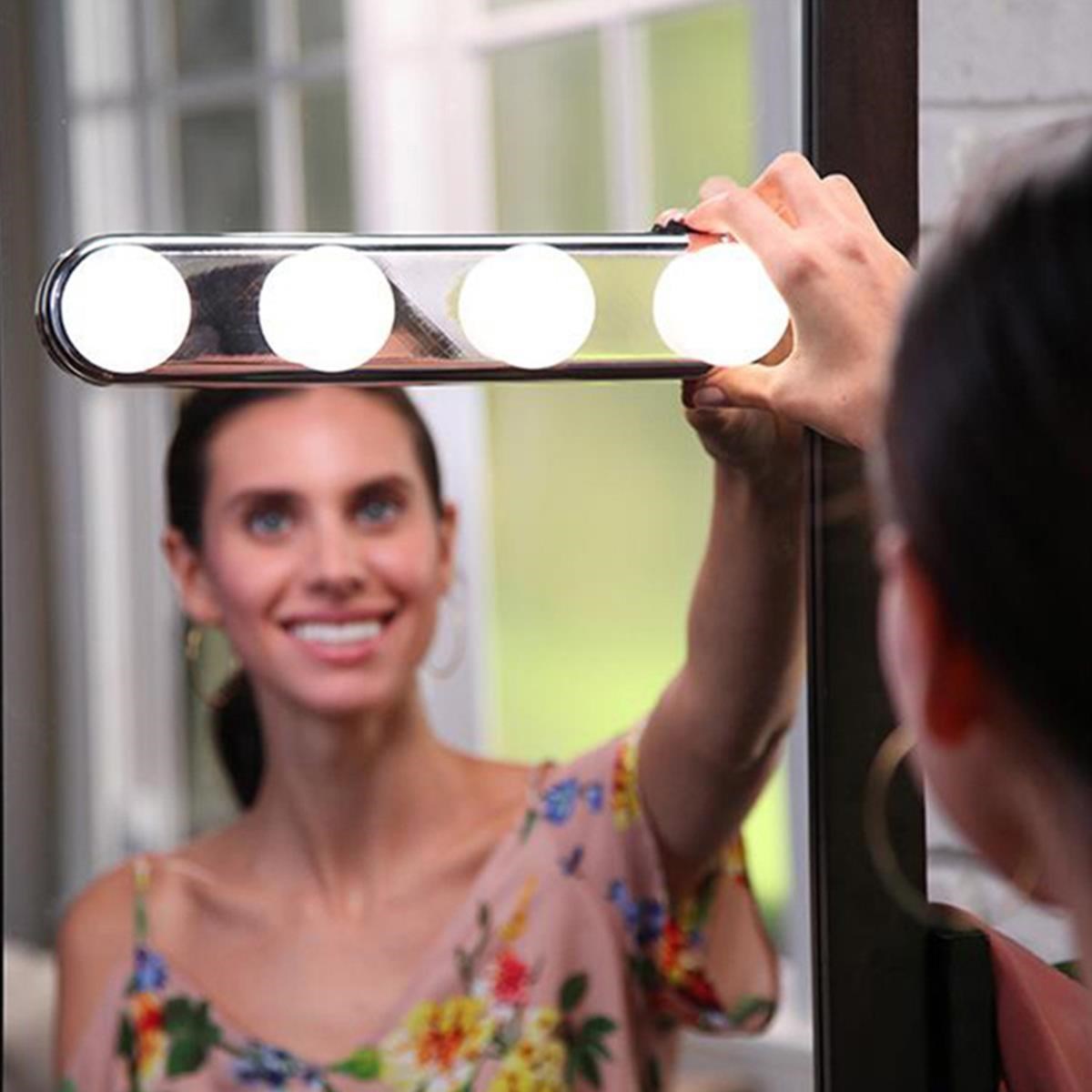 BUFFER Kablosuz Parlak Banyo Stüdyo Makyaj Aynası Işığı Pilli Vantuzlu Taşınabilir 4 Led Ampul