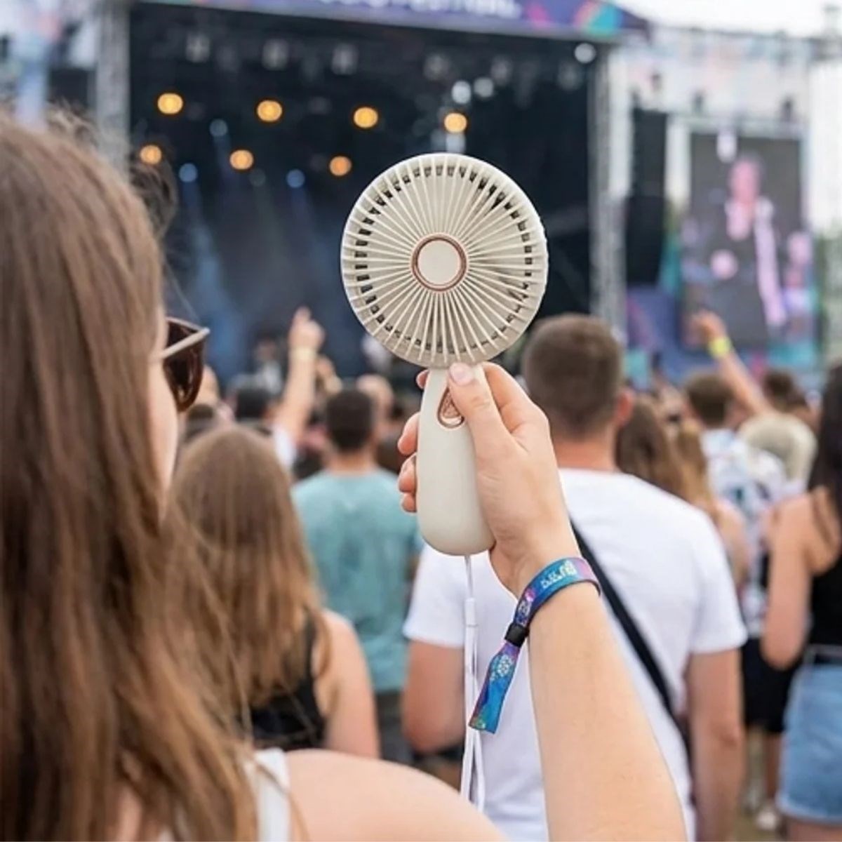 BUFFER 3 Kademeli Çanta Tipi El Fanı – Taşınabilir Mini Serinletici Silikon Askılı Fan ZB103