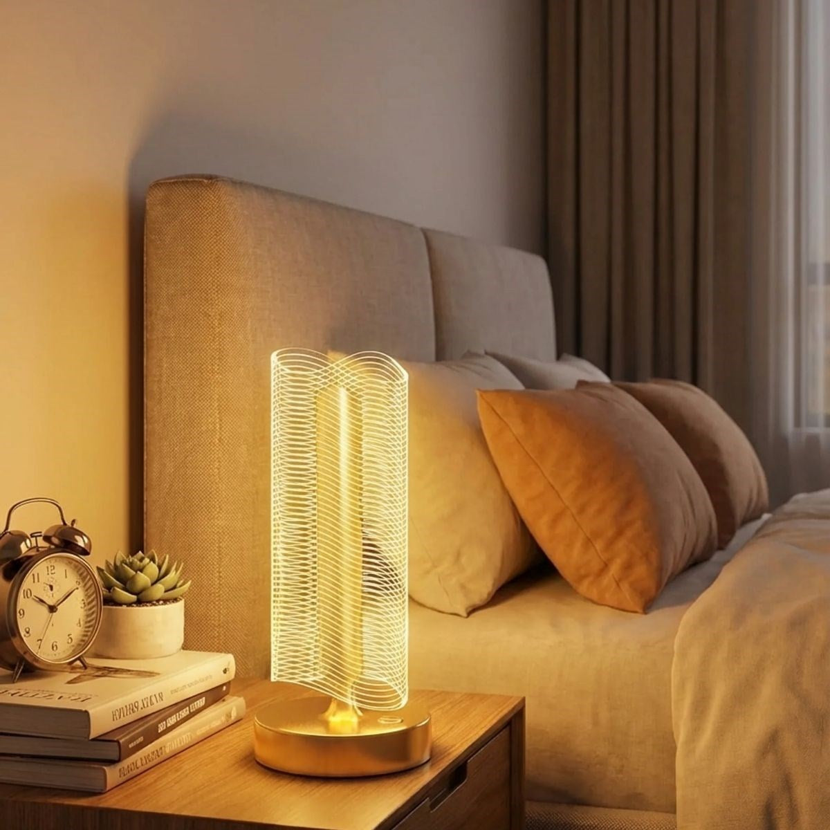 Dalgalı Silindirik Kristal Çizgili Model LED Masa Lambası – Gold Tabanlı, Dokunmatik, 3 Renk Işık Modlu, Şarjlı Modern Dekoratif Gece Lambası